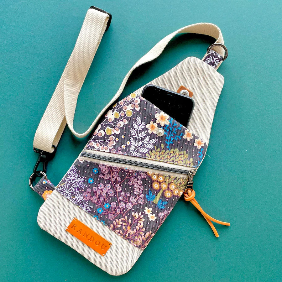 The Kandou Mini Traveler Sling Pouch Pattern- August Bee Box